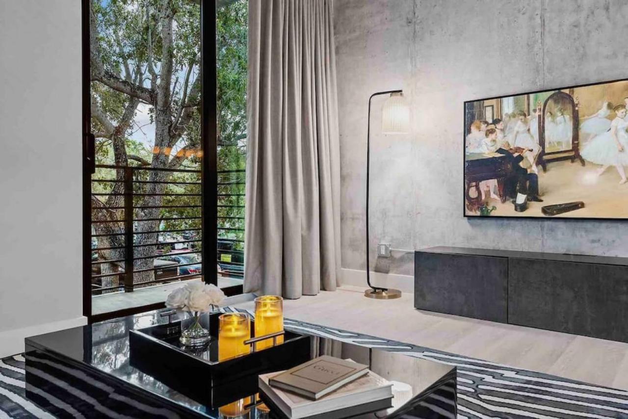 Pretty Rola 204 Upscale Spacious 1B1B Apt W King Bed At Downtown Ft Lauderdale フォート・ローダーデール エクステリア 写真