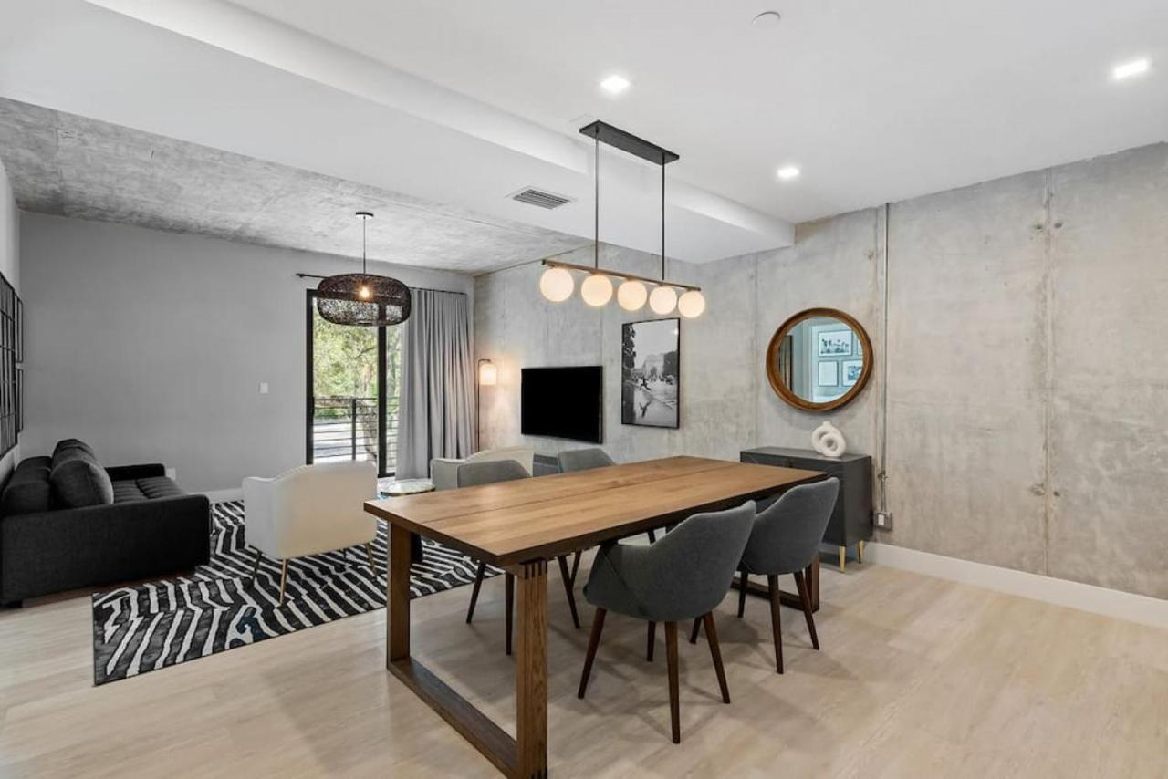Pretty Rola 204 Upscale Spacious 1B1B Apt W King Bed At Downtown Ft Lauderdale フォート・ローダーデール エクステリア 写真
